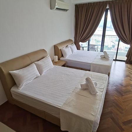 Landmark Stunning High Floor Coast View Studio #Netflix #Fast Wifi Tanjung Tokong Dış mekan fotoğraf