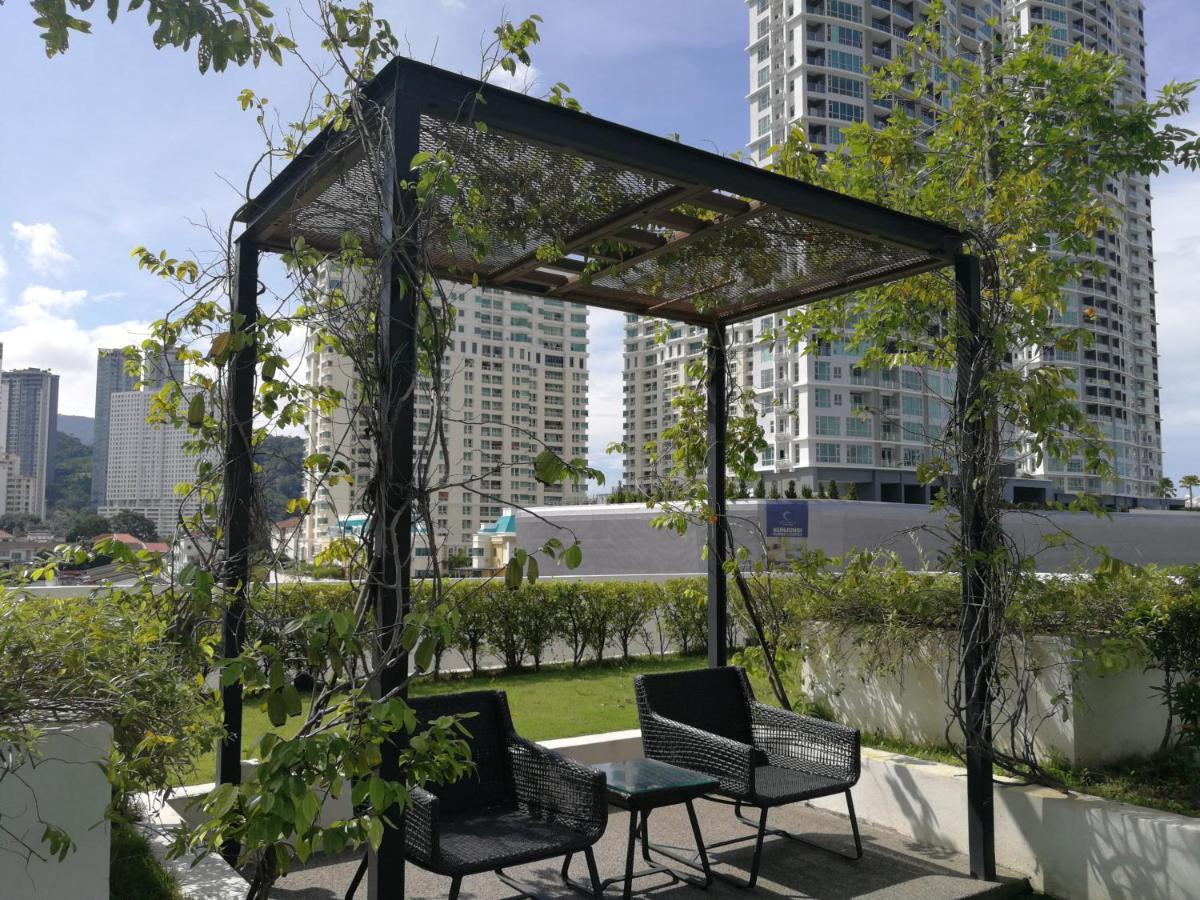 Landmark Stunning High Floor Coast View Studio #Netflix #Fast Wifi Tanjung Tokong Dış mekan fotoğraf